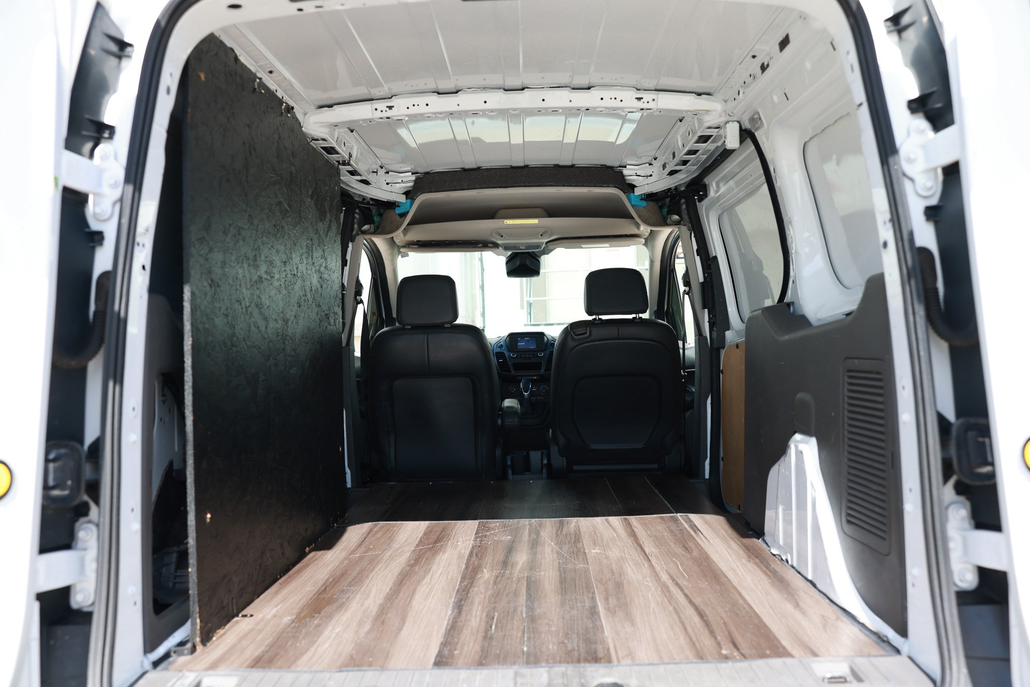 Used 2020 Ford Transit Connect XL FWD image 12