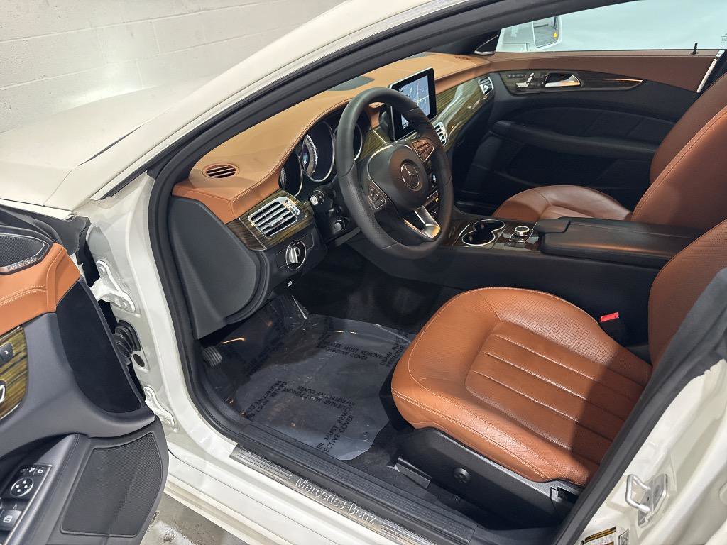 Used 2016 Mercedes-Benz CLS 400 image 28