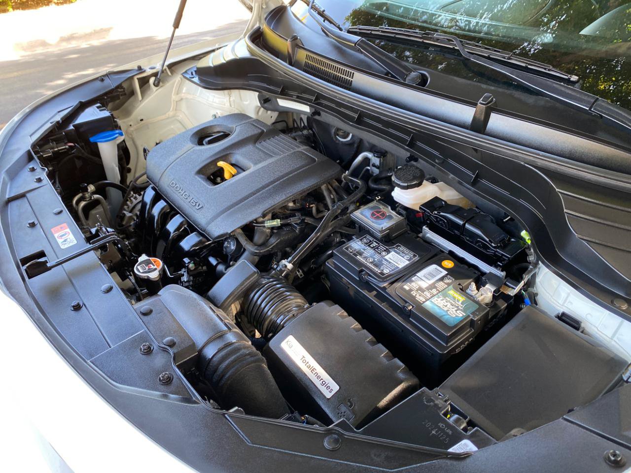 Used 2025 Kia Soul LX w/ LX Technology Package FWD image 12