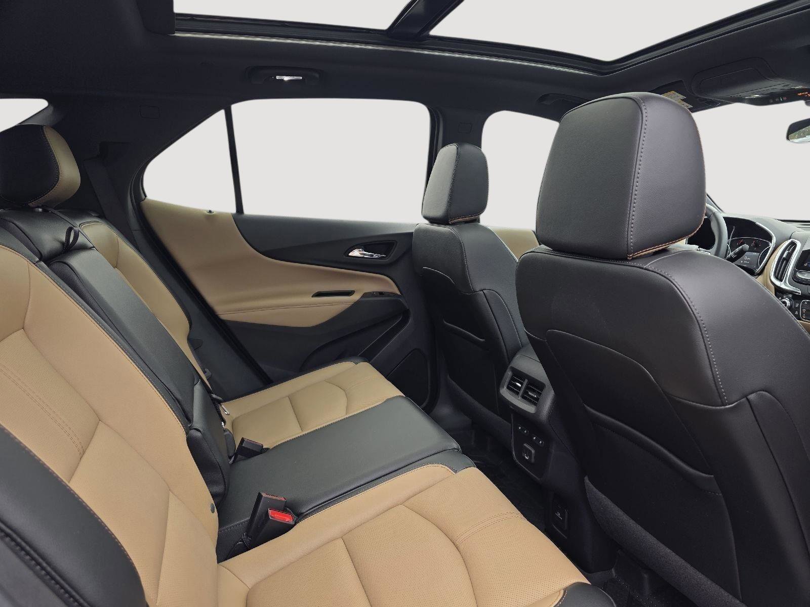 Used 2024 Chevrolet Equinox Premier image 14