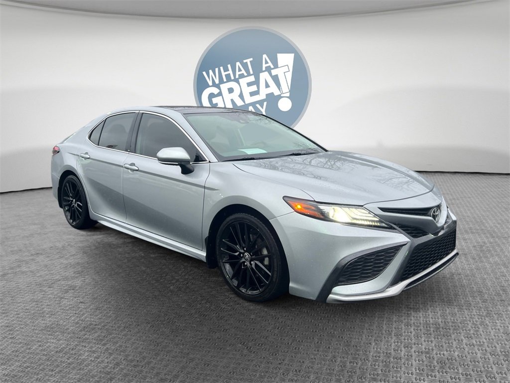 Used 2022 Toyota Camry XSE