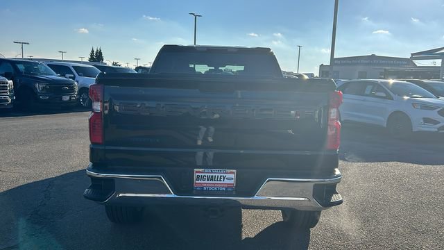 Used 2022 Chevrolet Silverado 1500 LT w/ Bed Protection Package image 4