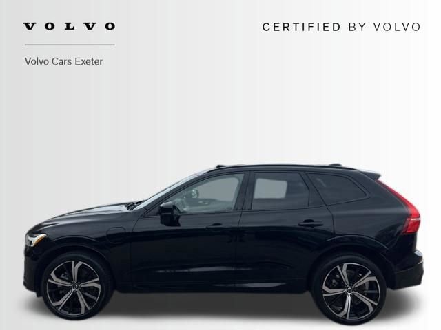 Certified 2024 Volvo XC60 T8 Ultimate w/ Protection Package Premier AWD/4WD image 4
