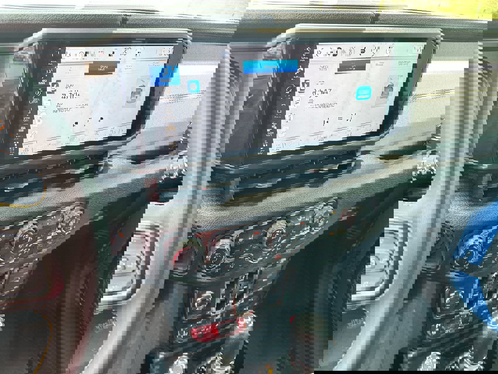 Used 2024 Jeep Wrangler Willys image 16