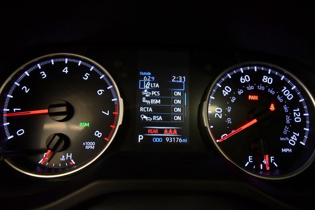 Used 2019 Toyota RAV4 XLE image 23