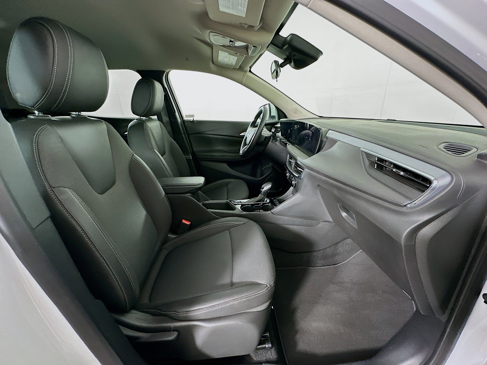 Used 2025 Buick Encore GX Preferred image 29