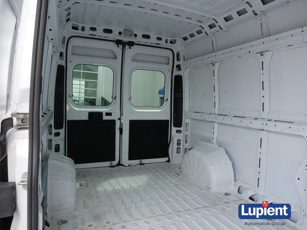 Used 2025 RAM ProMaster 2500 FWD image 16