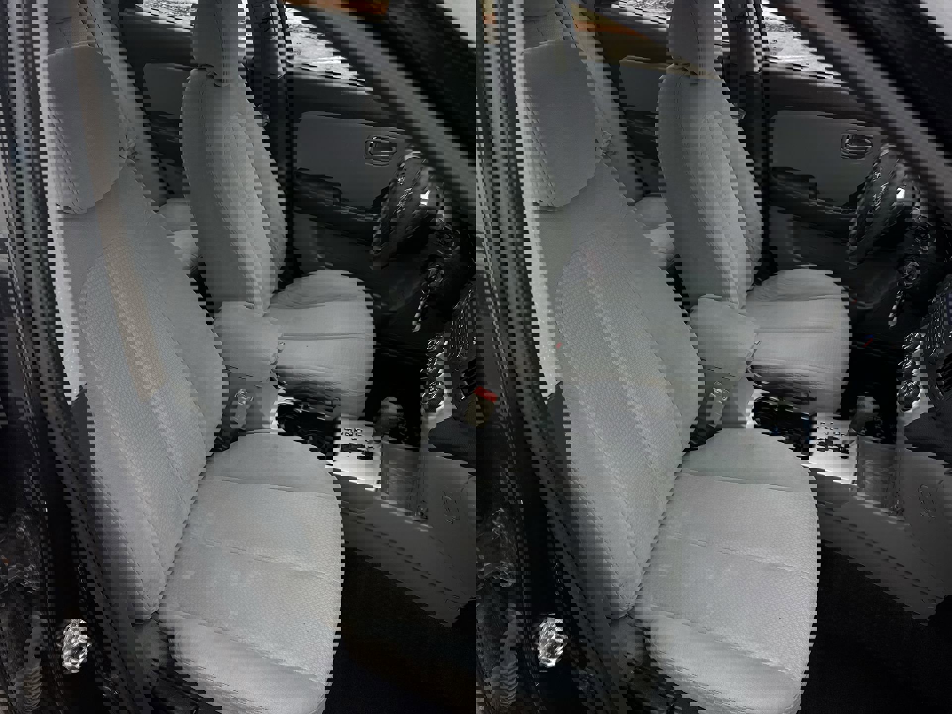 Used 2008 Hyundai Elantra SE image 29