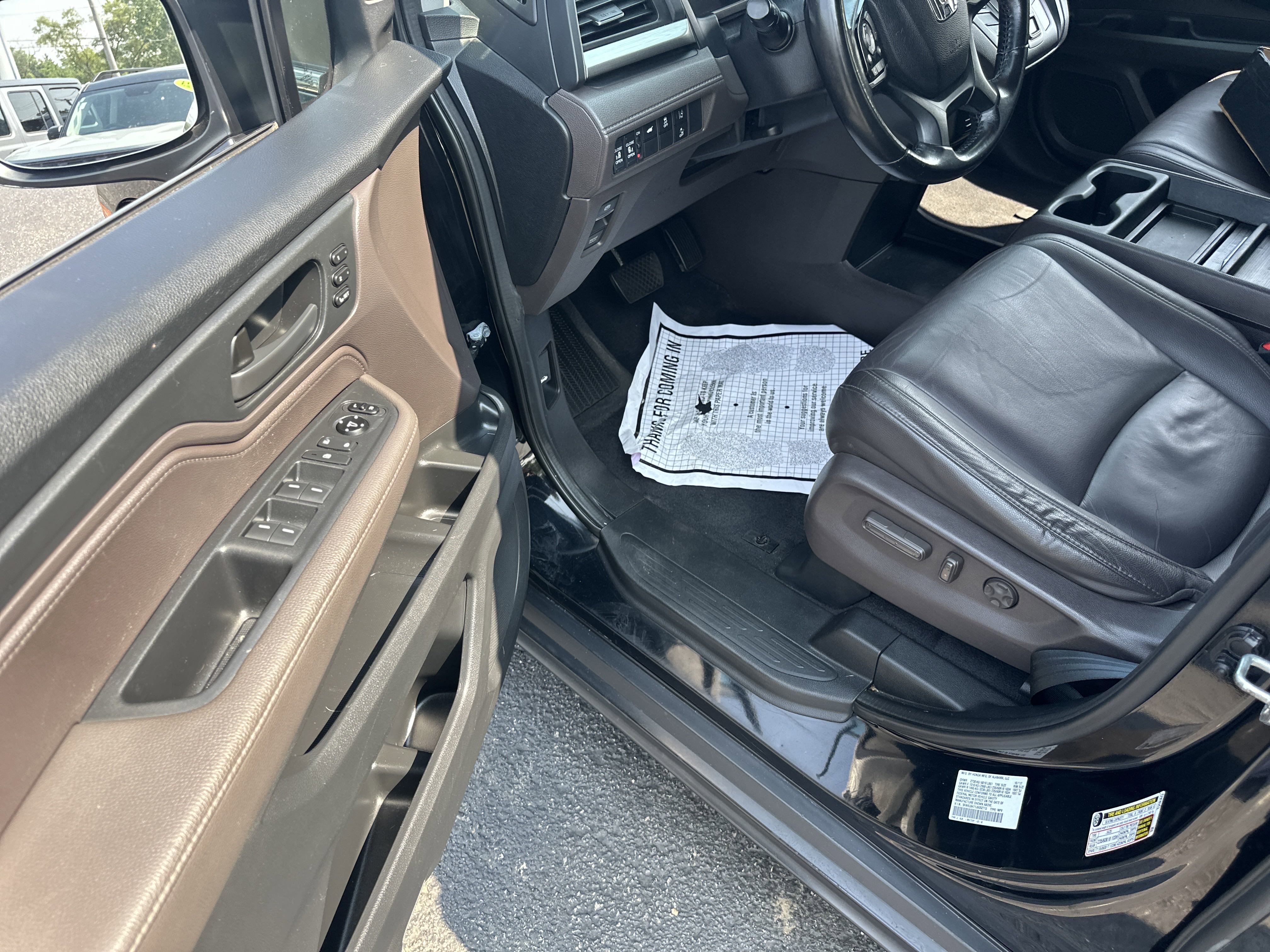 Used 2018 Honda Odyssey EX-L image 20