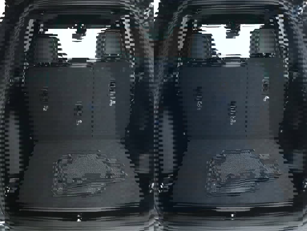 Certified 2024 Jeep Grand Cherokee Altitude image 25