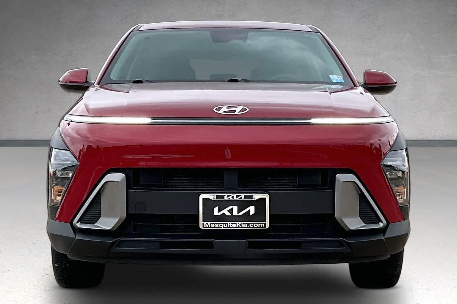 Used 2024 Hyundai Kona SE AWD/4WD image 6