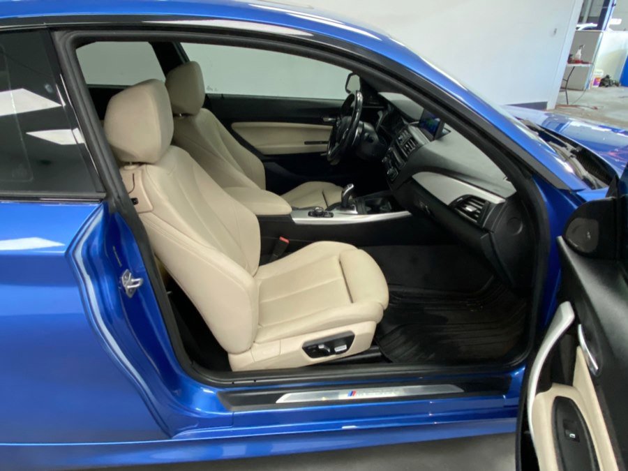 Used 2016 BMW M235i xDrive Coupe AWD/4WD image 23