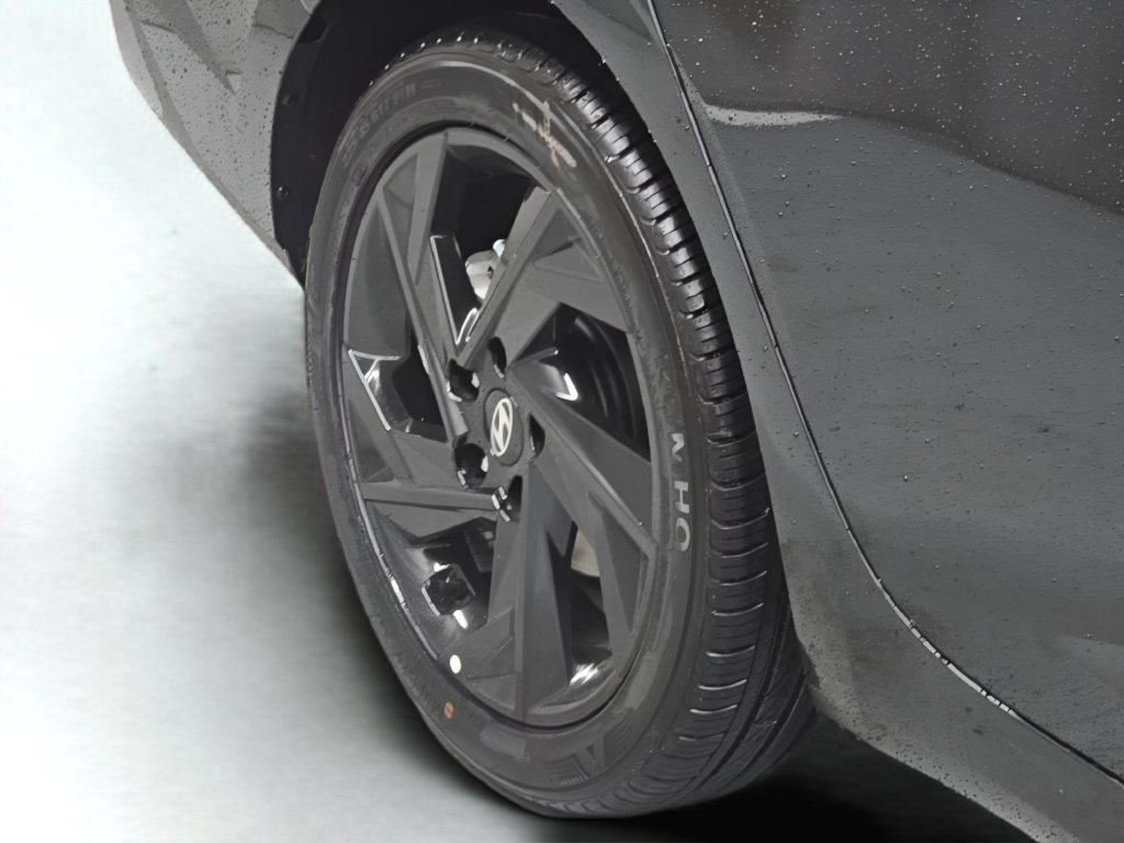 New 2026 Hyundai Elantra SEL Sport FWD image 42