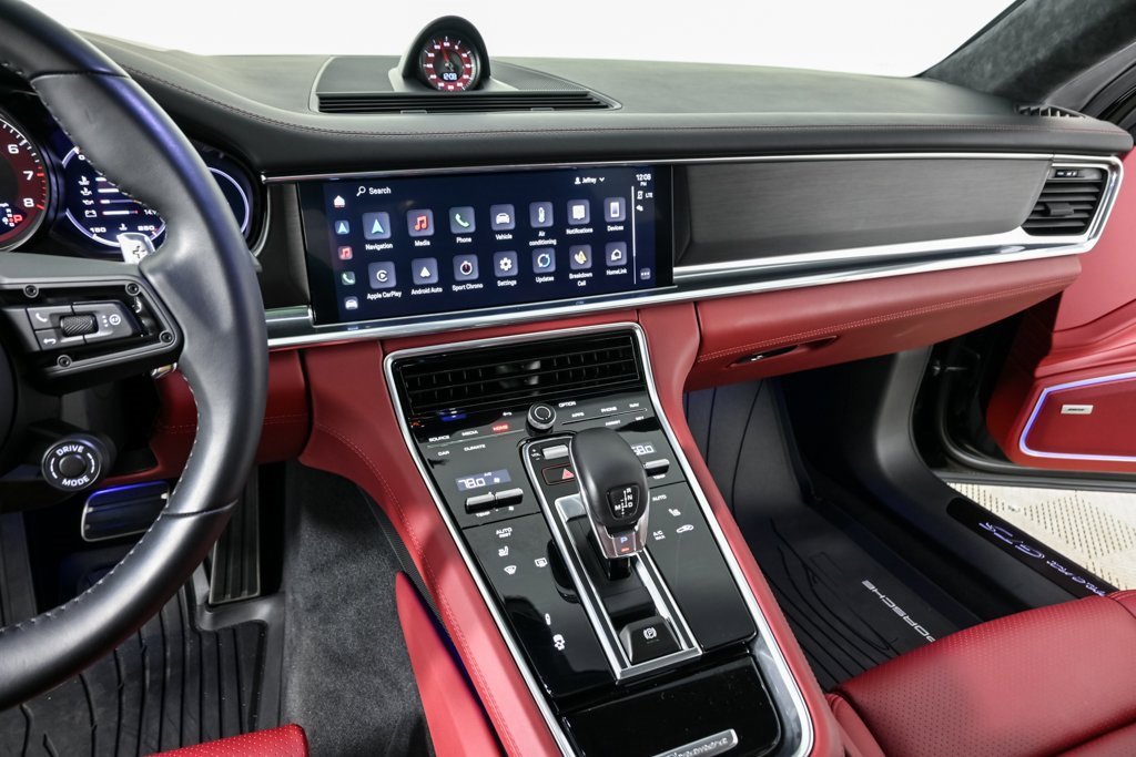Certified 2023 Porsche Panamera GTS image 13
