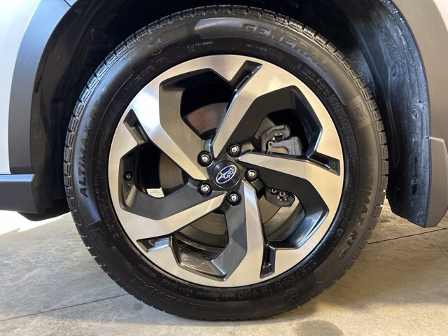 Used 2023 Subaru Forester Touring AWD/4WD image 10