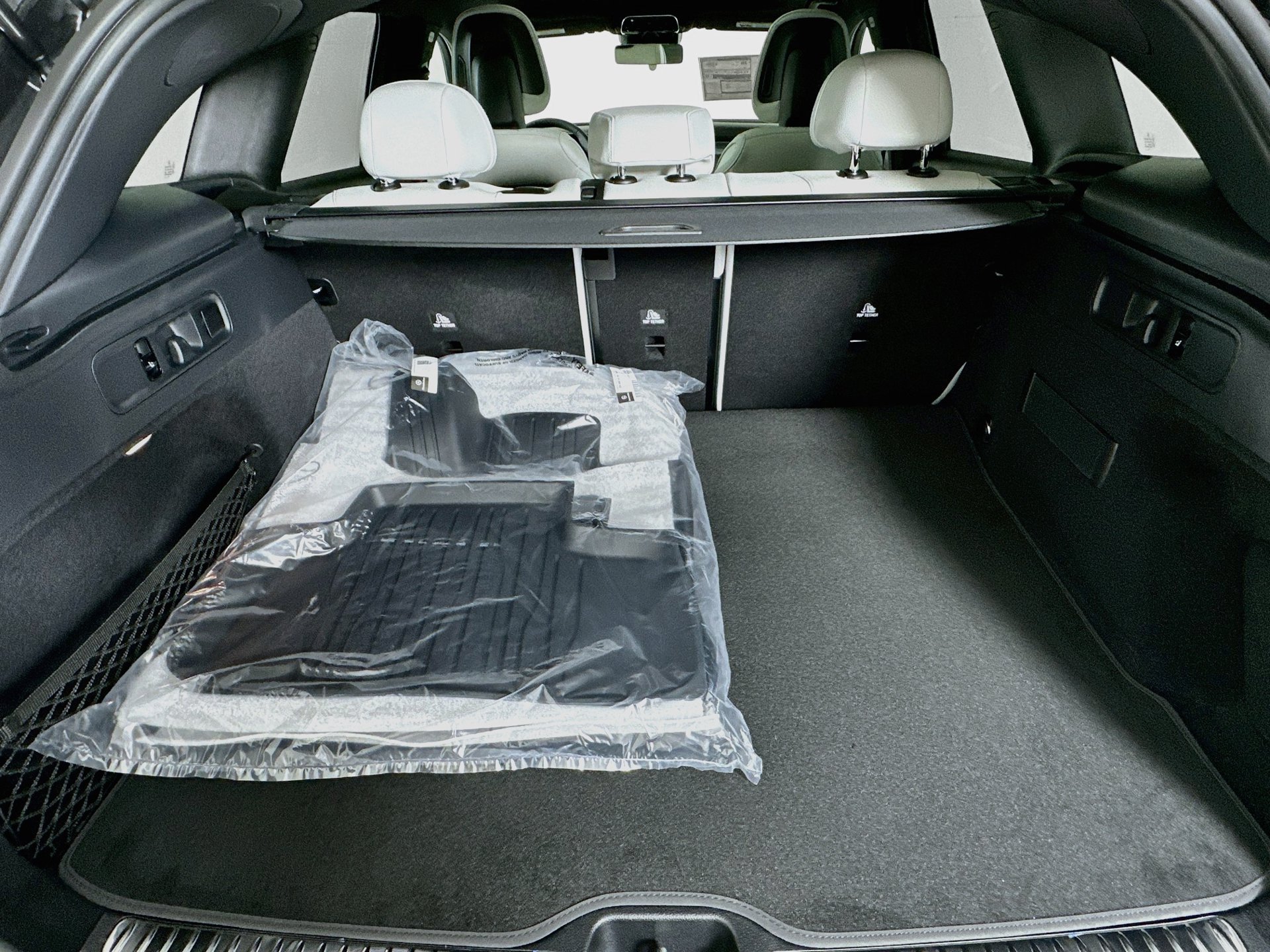 New 2027 Mercedes-Benz GLC 300 4MATIC image 29