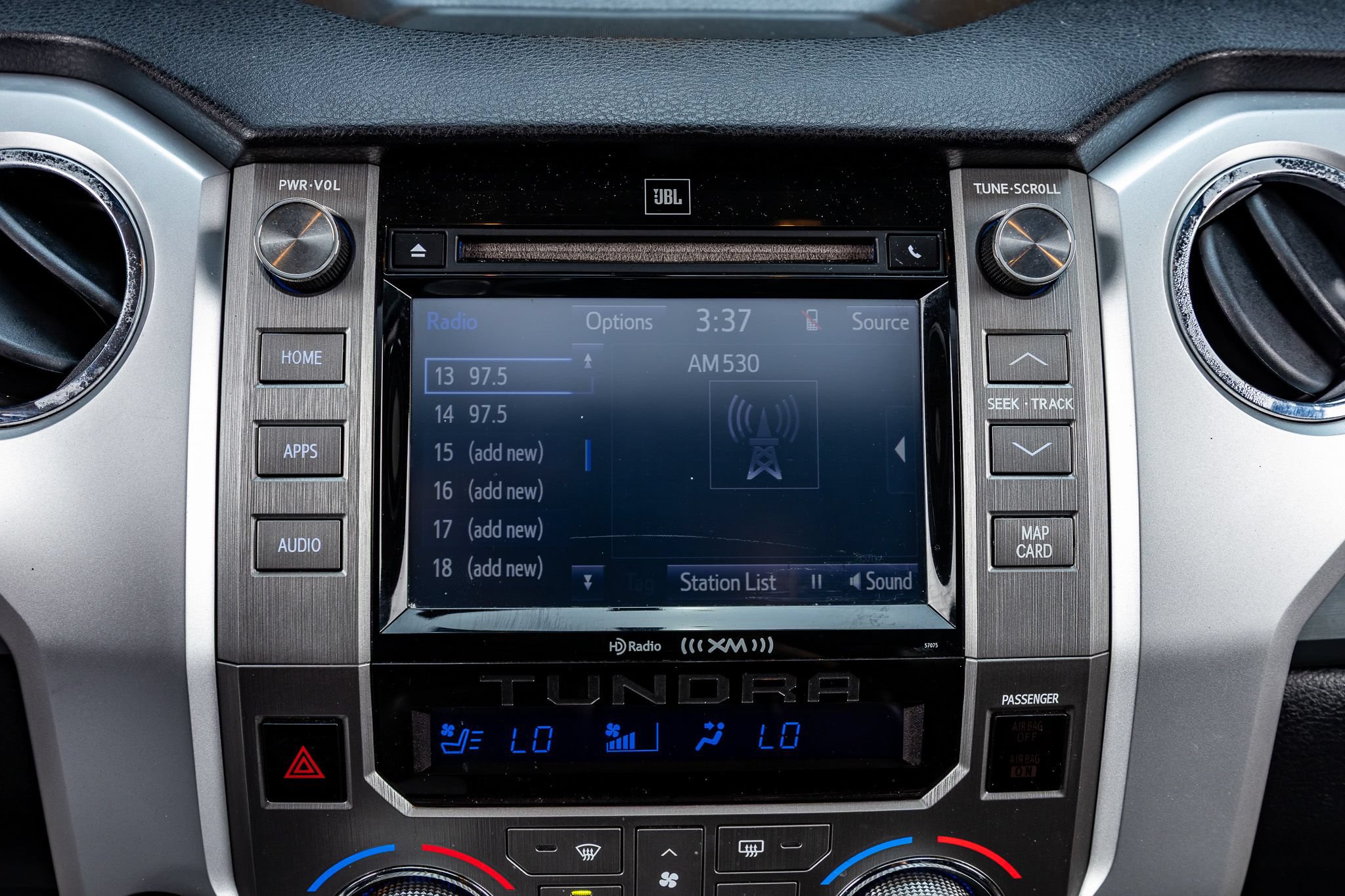 Used 2015 Toyota Tundra Platinum AWD/4WD image 24
