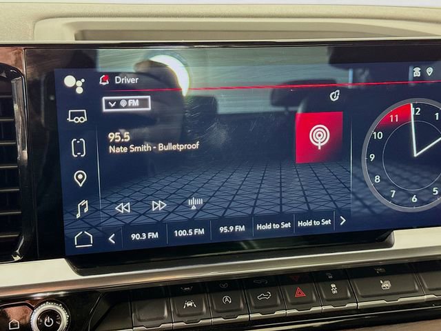 Used 2025 GMC Sierra 1500 SLT image 14