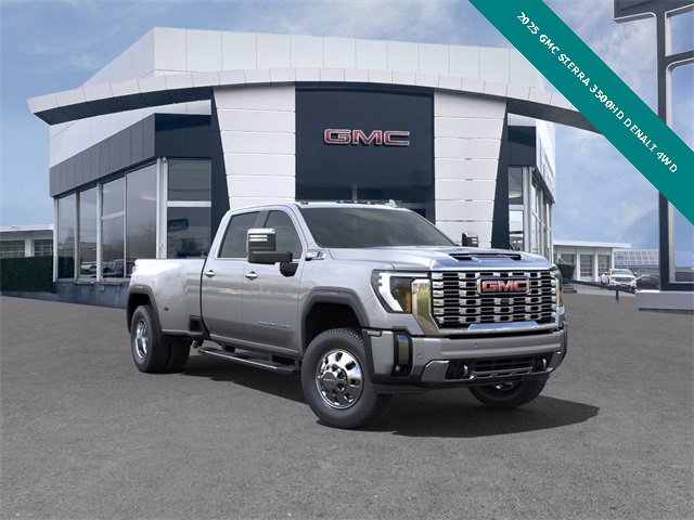 New 2025 GMC Sierra 3500 Denali w/ Denali Reserve Package