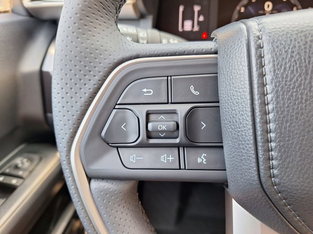 New 2026 Toyota 4Runner SR5 AWD/4WD image 24