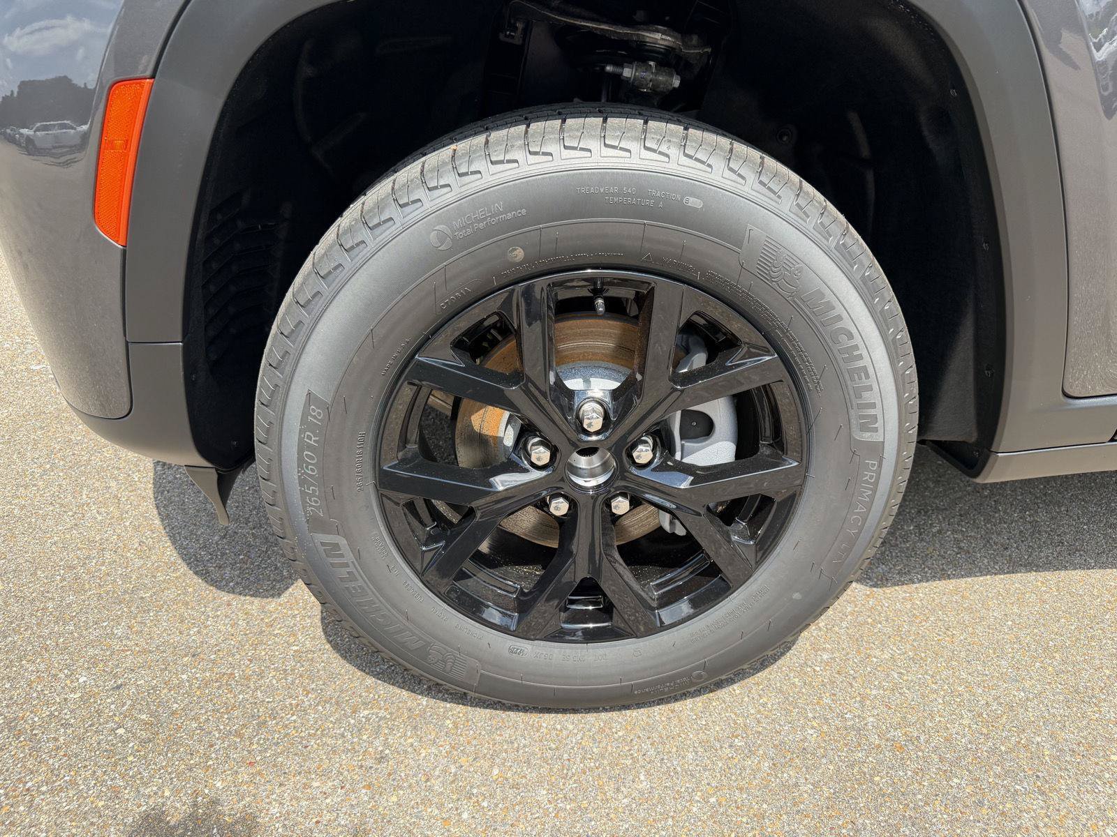 New 2026 Jeep Grand Cherokee Altitude RWD image 26