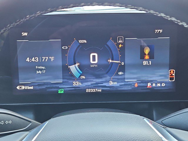 Used 2024 Chevrolet Equinox EV LT w/ LPO, Blackout Package FWD image 12