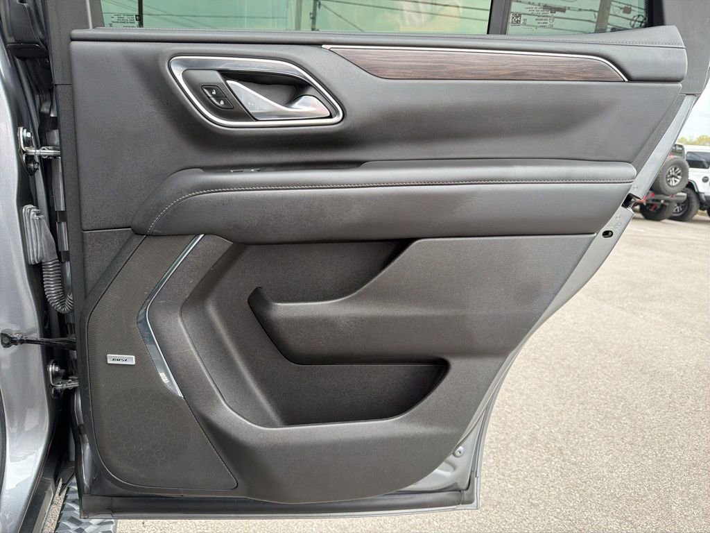 Used 2021 Chevrolet Tahoe Z71 w/ Rear Media and Nav Package image 18