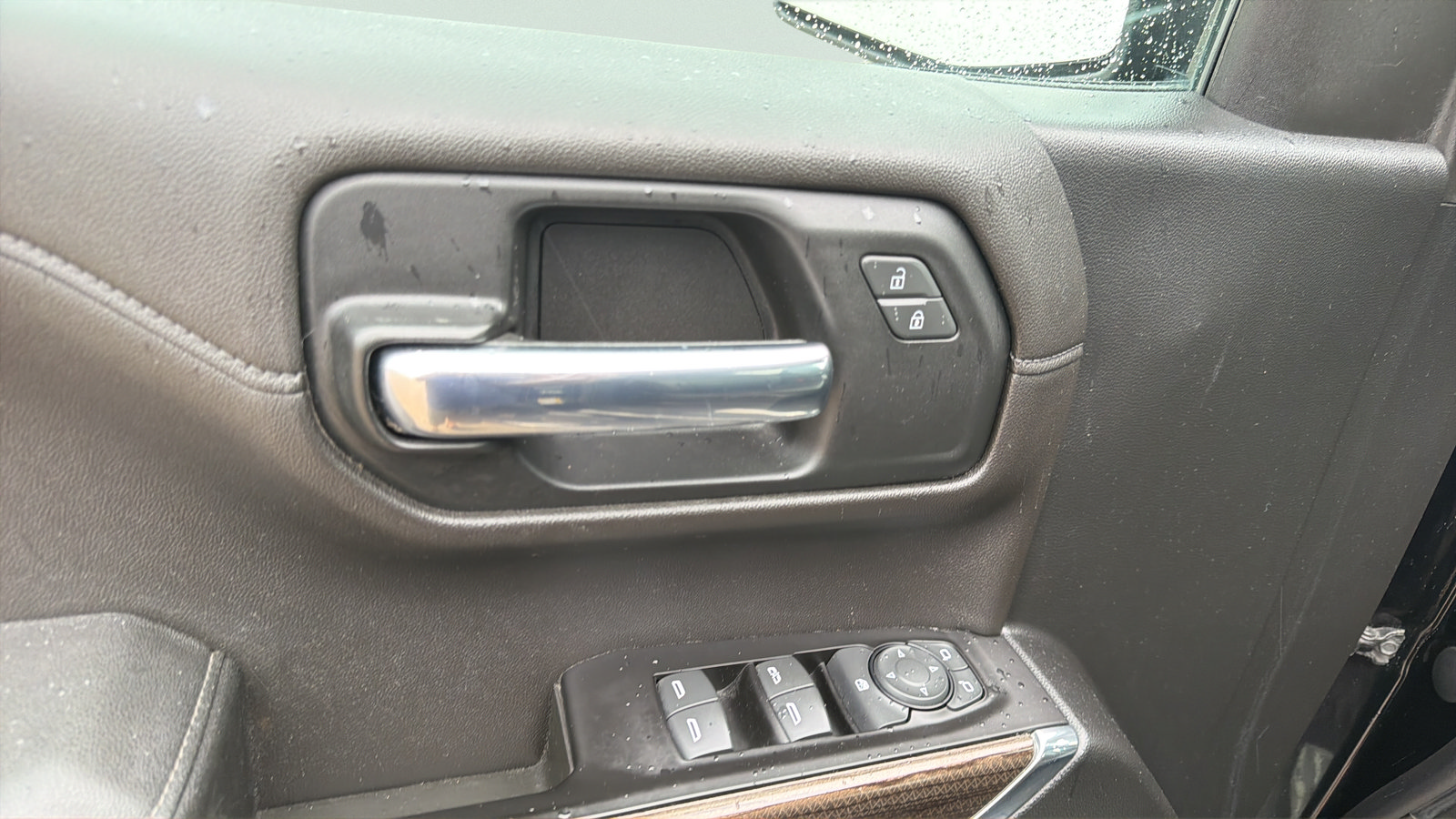 Used 2019 Chevrolet Silverado 1500 RST AWD/4WD image 24