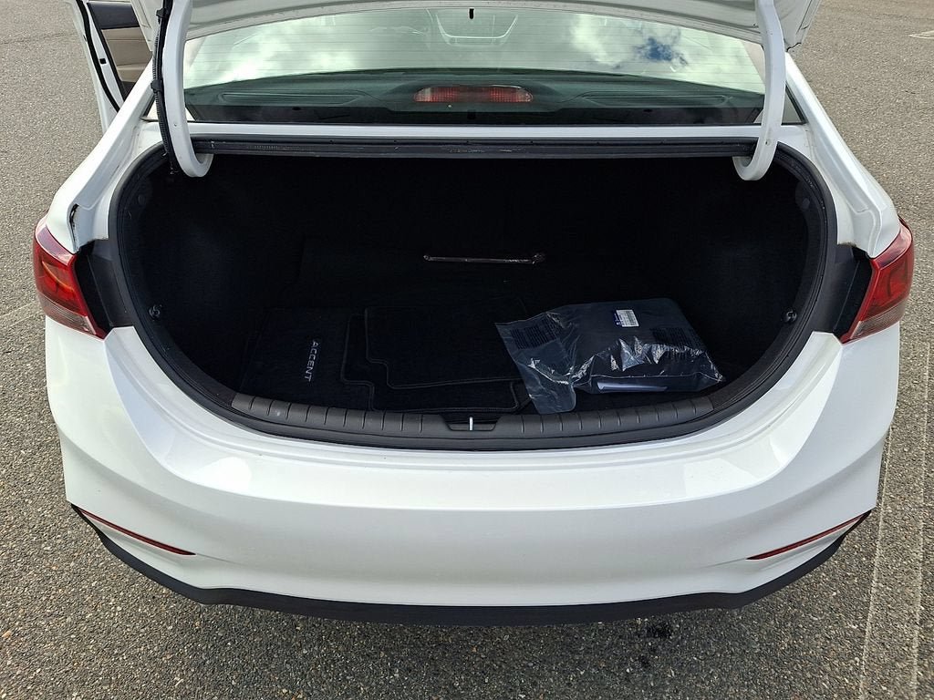 Used 2021 Hyundai Accent SEL FWD image 29