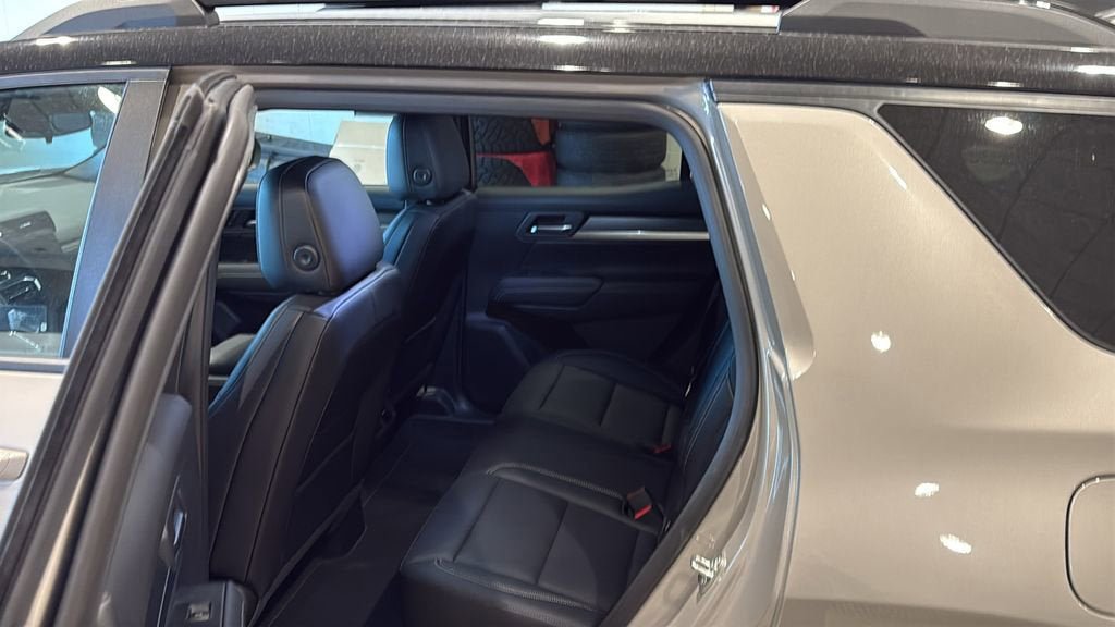 New 2026 GMC Terrain Elevation w/ Elevation Premium Package image 19