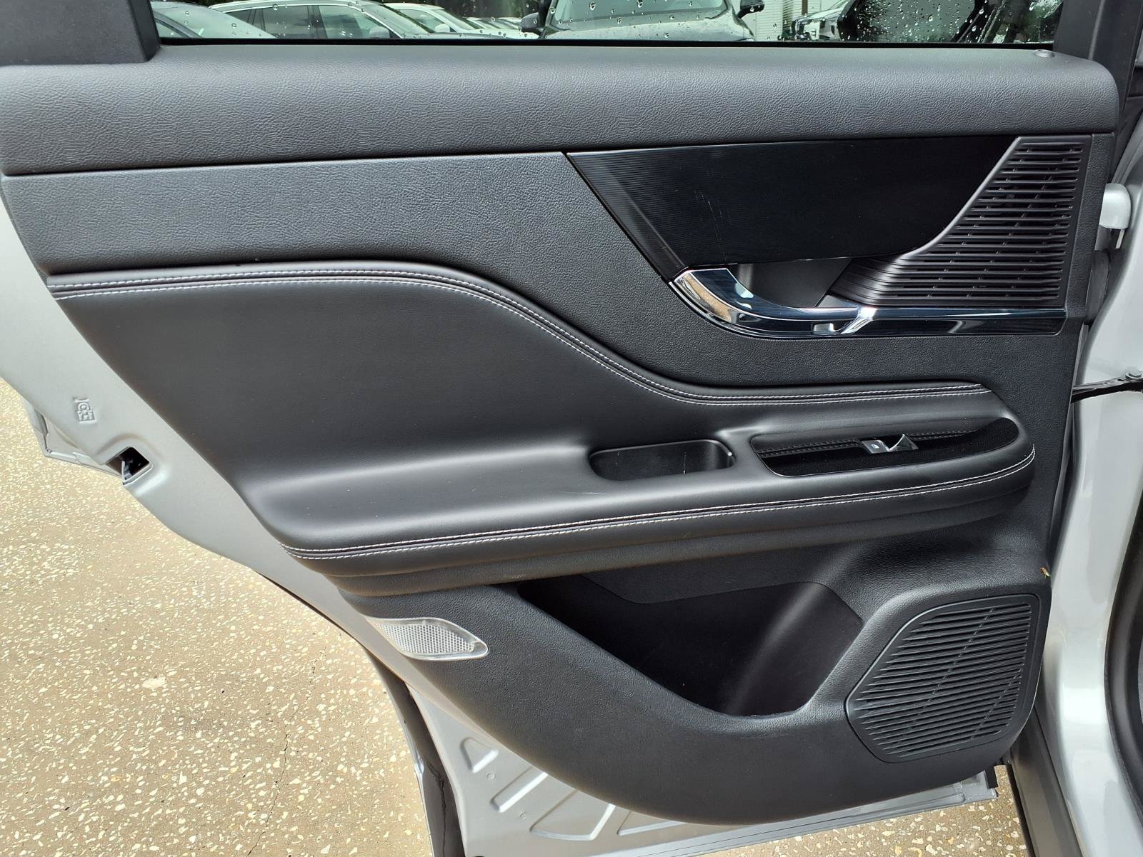 Used 2020 Lincoln Corsair FWD image 17