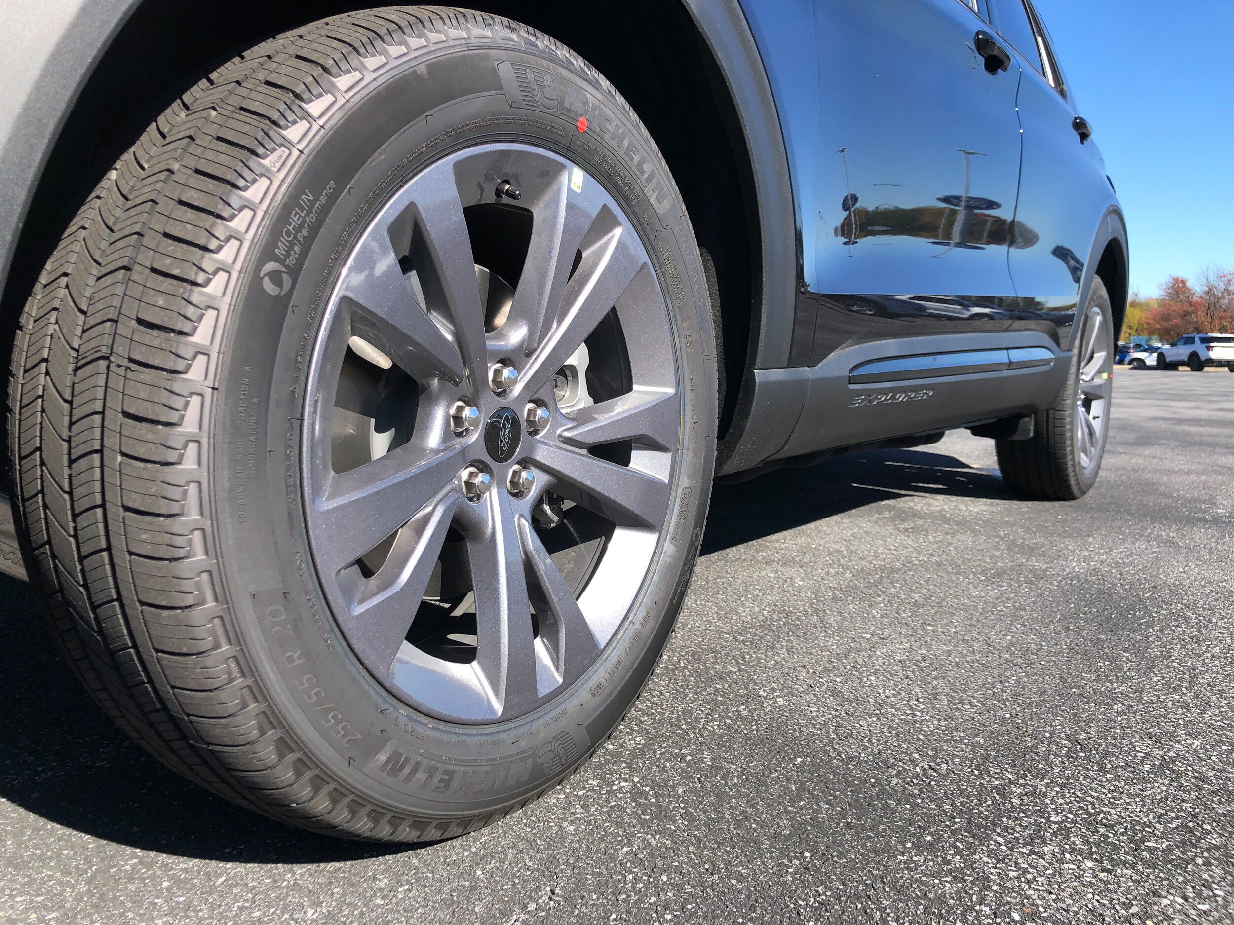 New 2026 Ford Explorer Active w/ Active Comfort Package AWD/4WD image 23