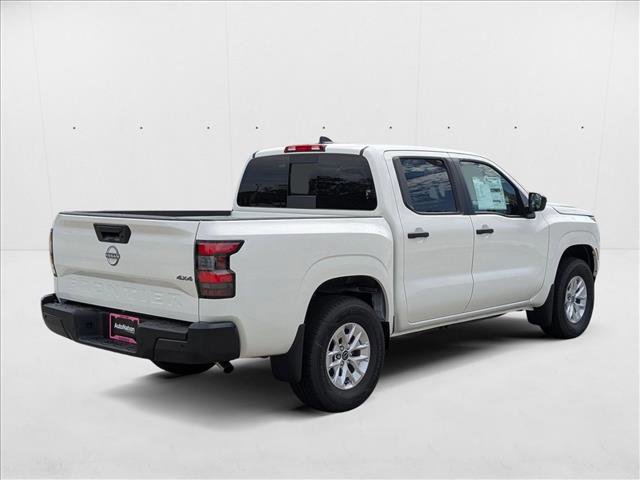 New 2025 Nissan Frontier S image 2
