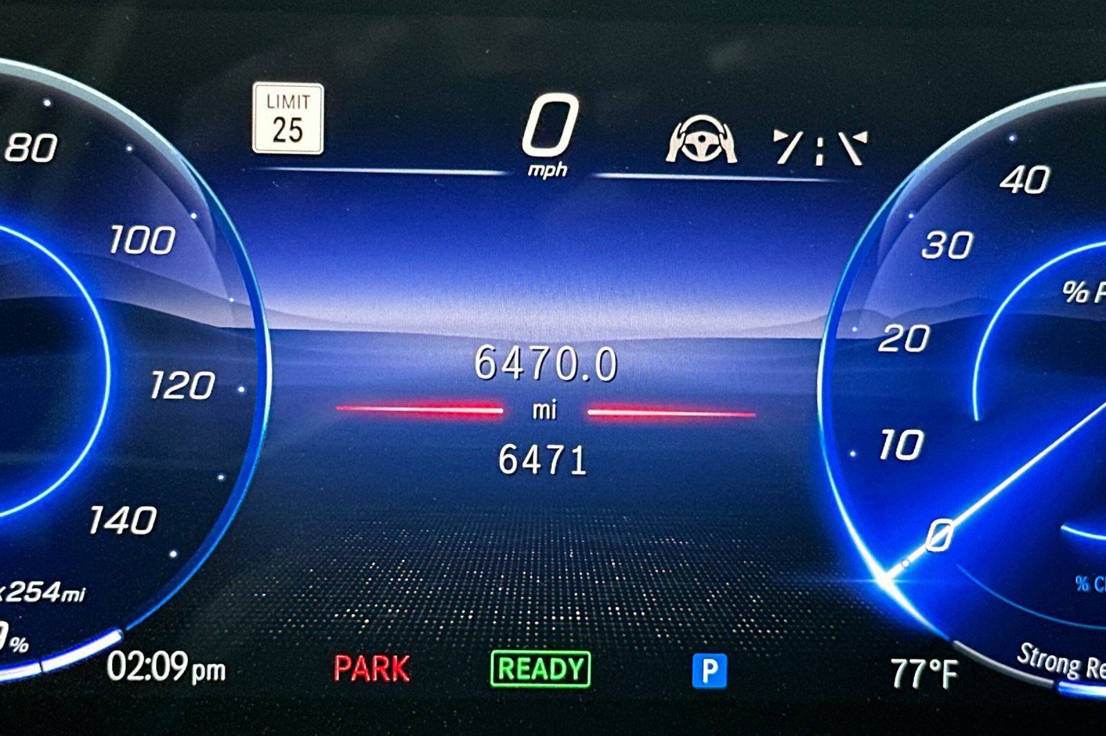 Certified 2025 Mercedes-Benz EQB 250+ image 36