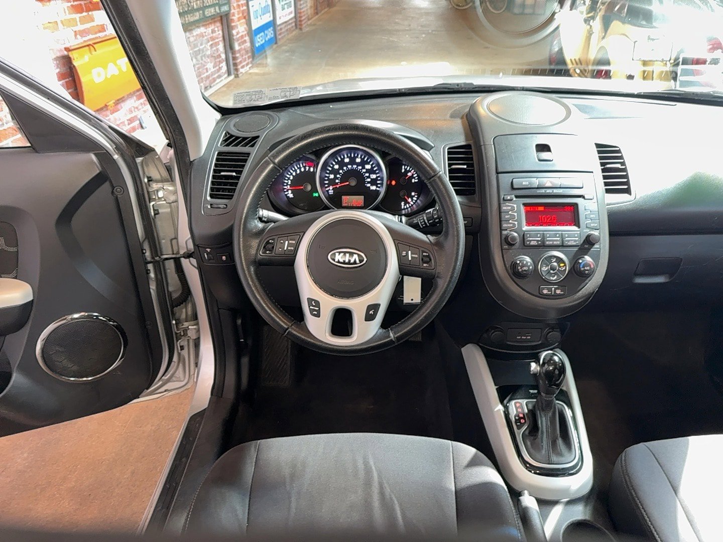 Used 2012 Kia Soul + image 51
