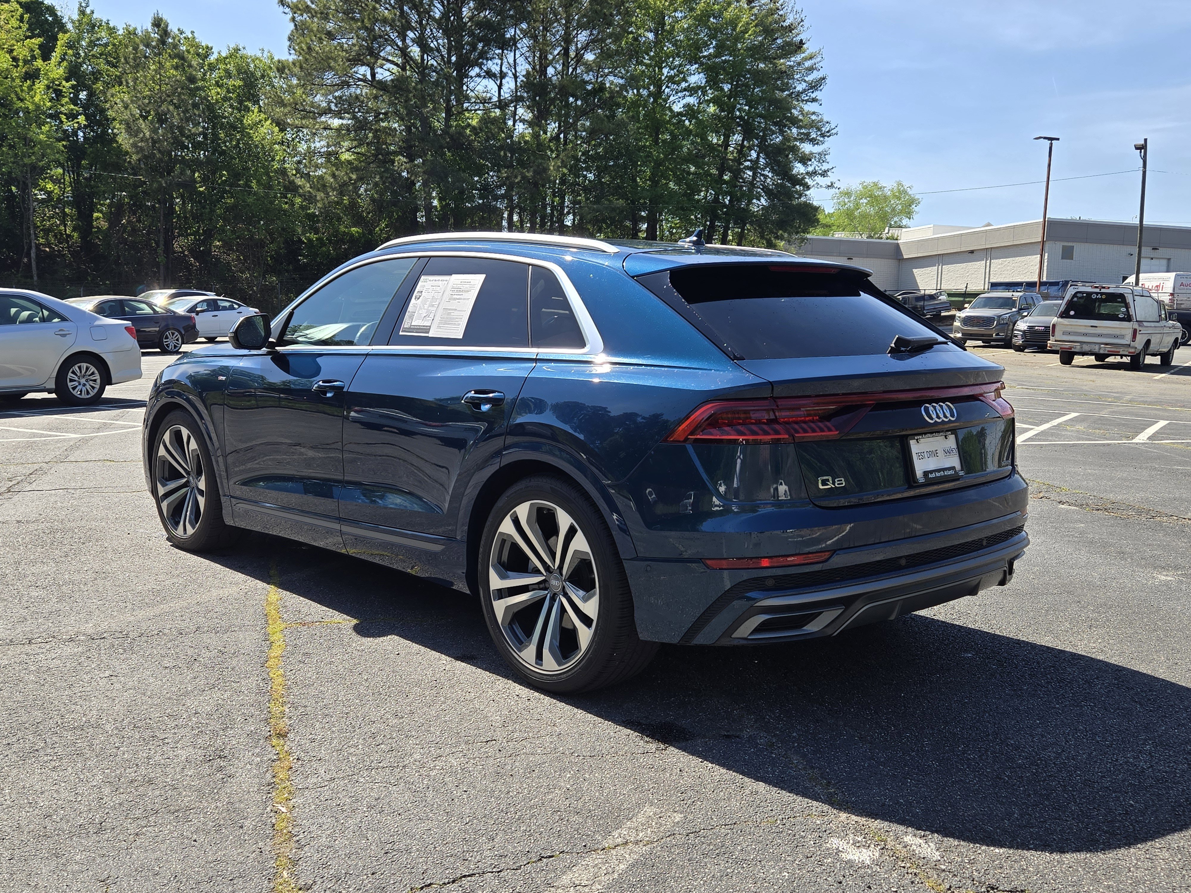 Used 2020 Audi Q8 Prestige image 3