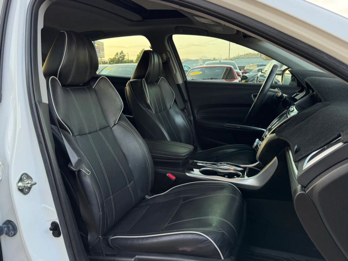 Used 2019 Acura TLX V6 w/ Advance Package FWD image 17