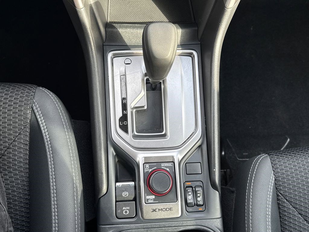 Used 2022 Subaru Forester Premium image 31