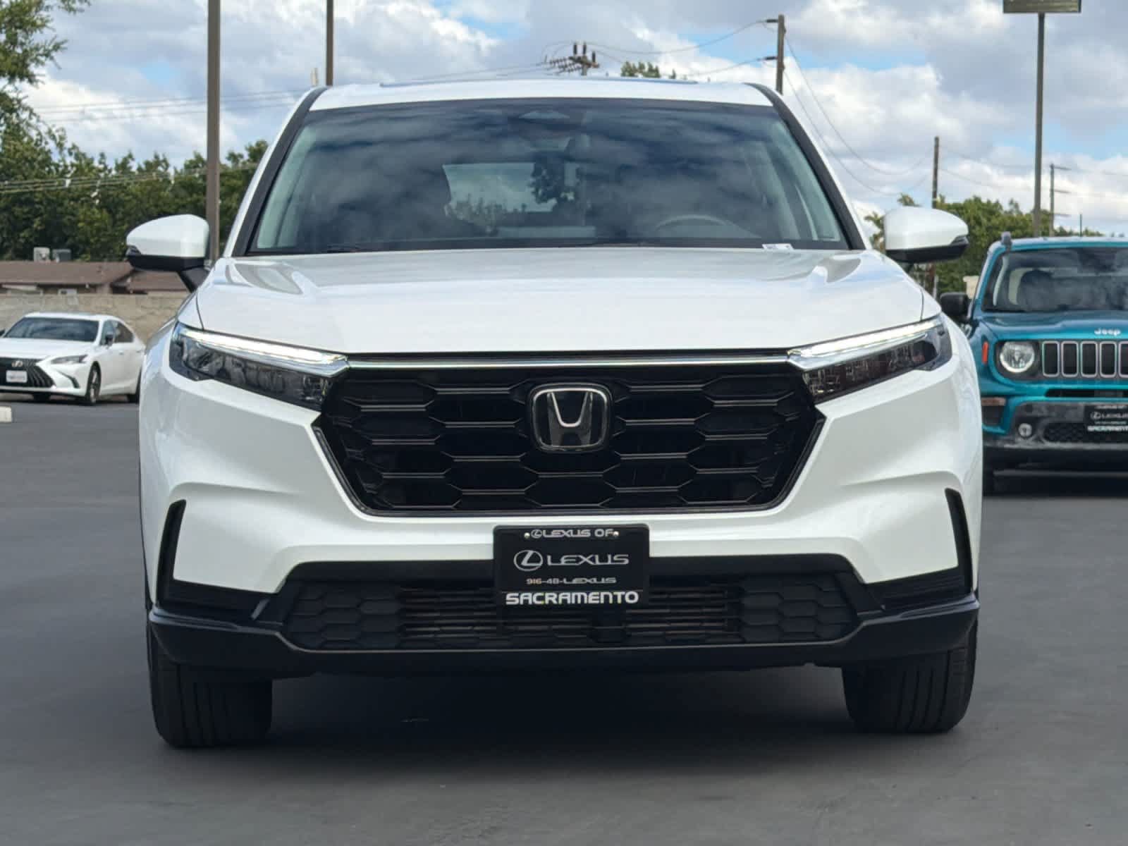 Used 2024 Honda CR-V EX image 10