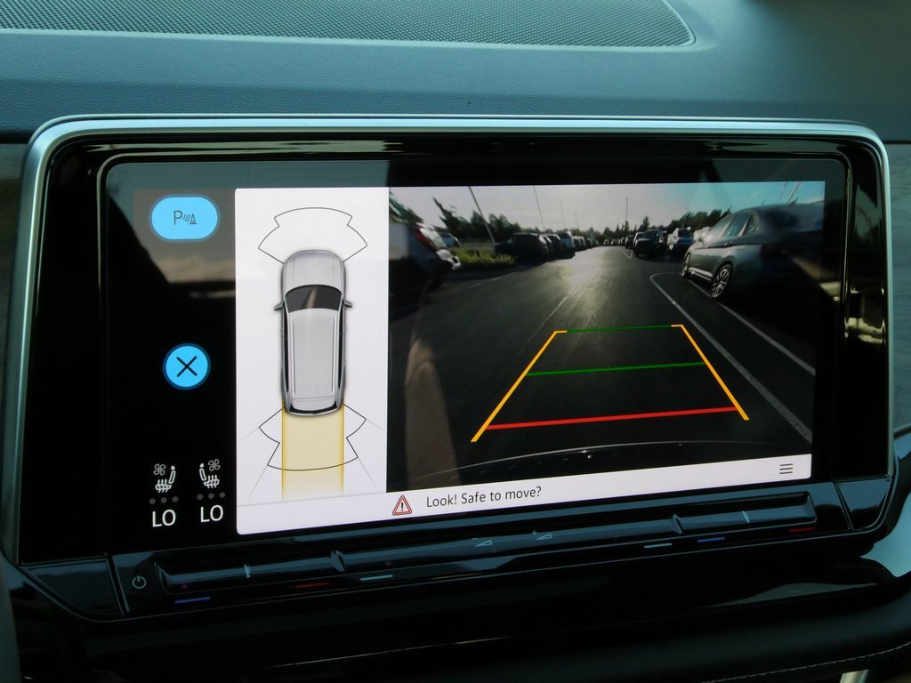 New 2026 Volkswagen Atlas SE image 7