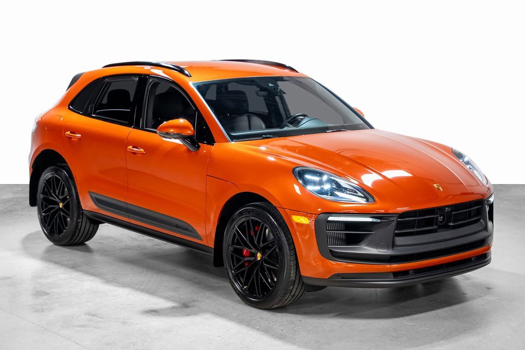 Used 2023 Porsche Macan GTS image 3
