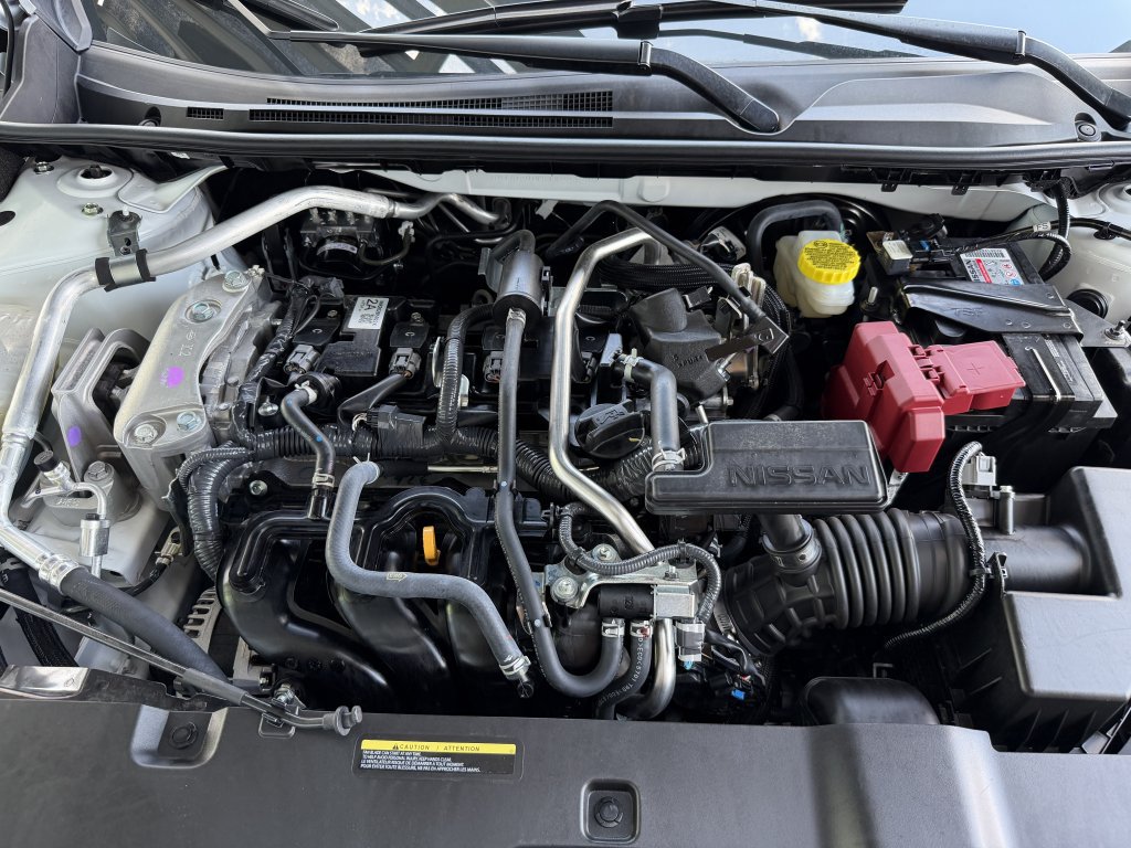 Used 2026 Nissan Sentra SR w/ SR Premium Package FWD image 39