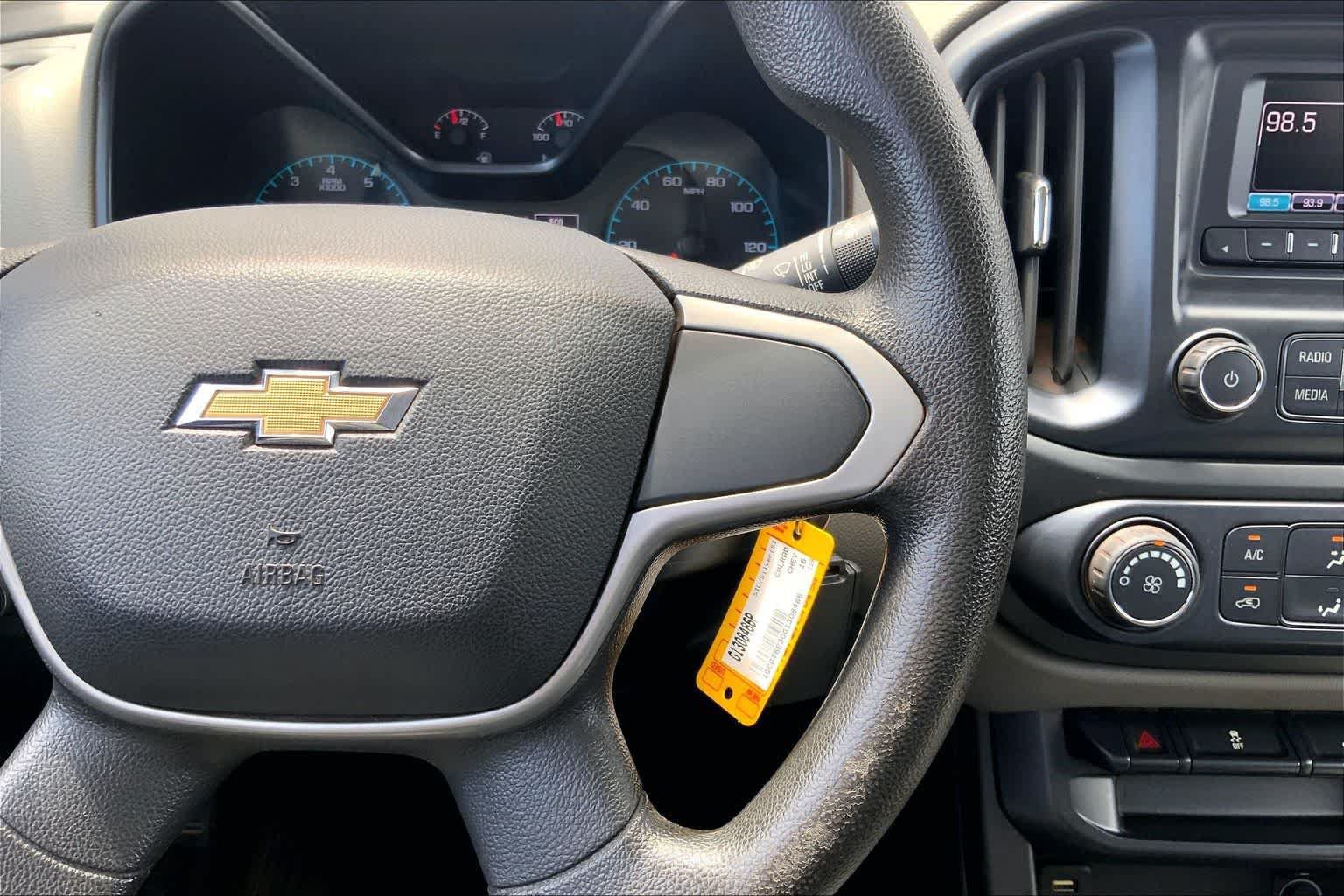 Used 2016 Chevrolet Colorado W/T w/ WT Convenience Package AWD/4WD image 25