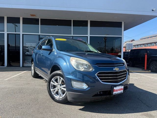Used 2017 Chevrolet Equinox LT image 2