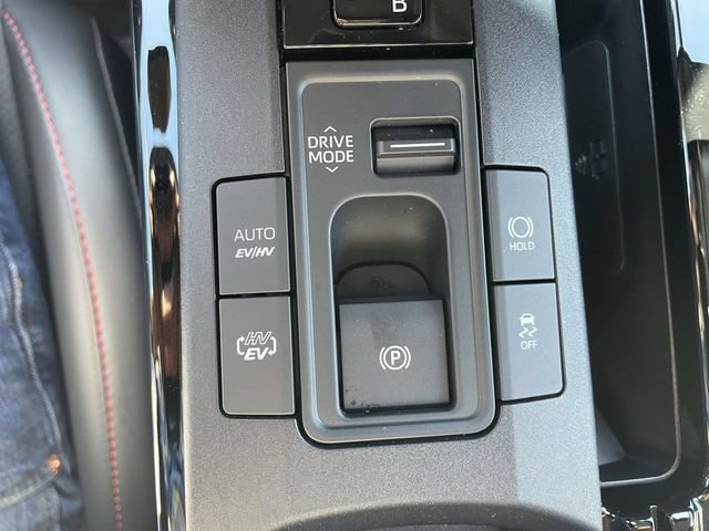 Used 2026 Toyota Prius Plug-In Hybrid w/ Limited Premium Package FWD image 29