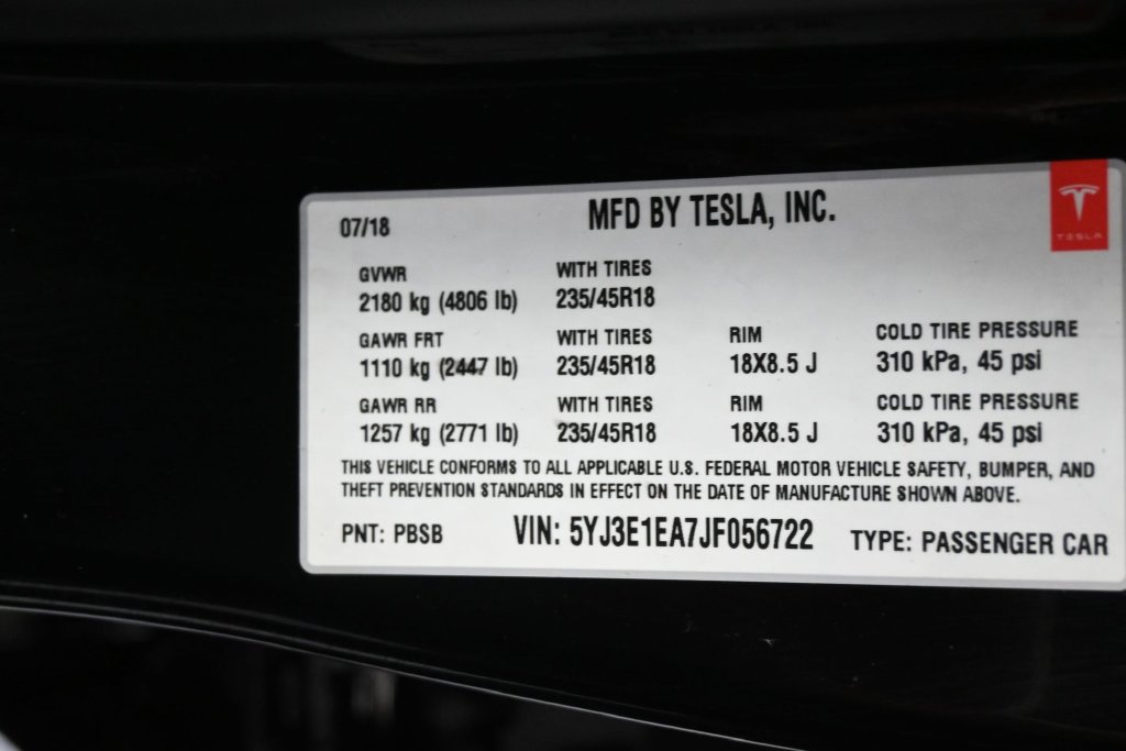Used 2018 Tesla Model 3 Mid Range RWD image 5