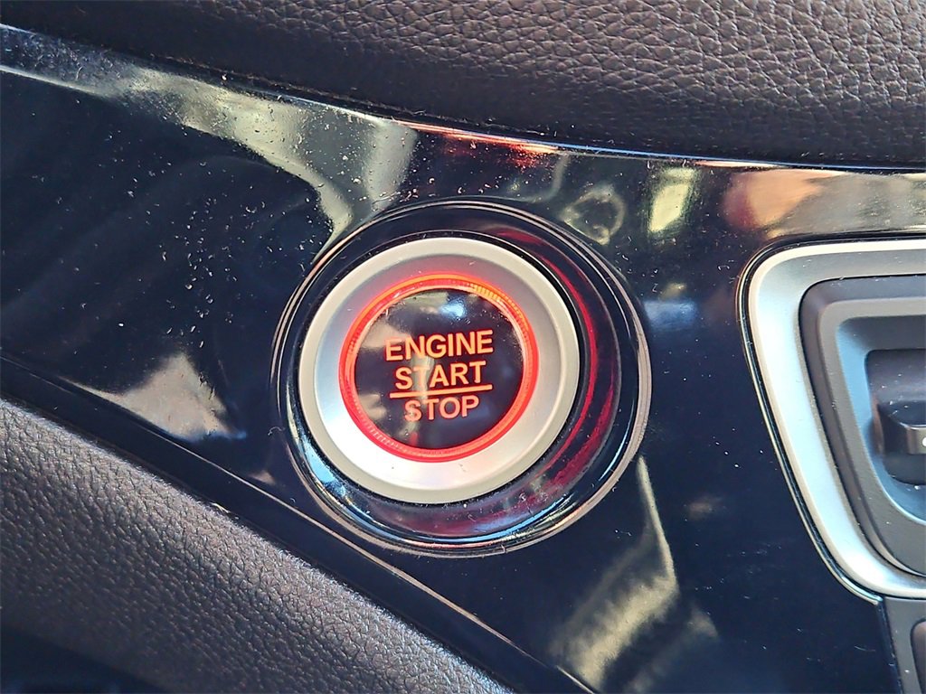 Certified 2021 Honda Pilot Black Edition image 29