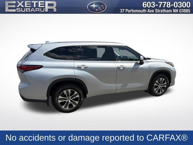 Used 2021 Toyota Highlander XLE AWD/4WD image 4