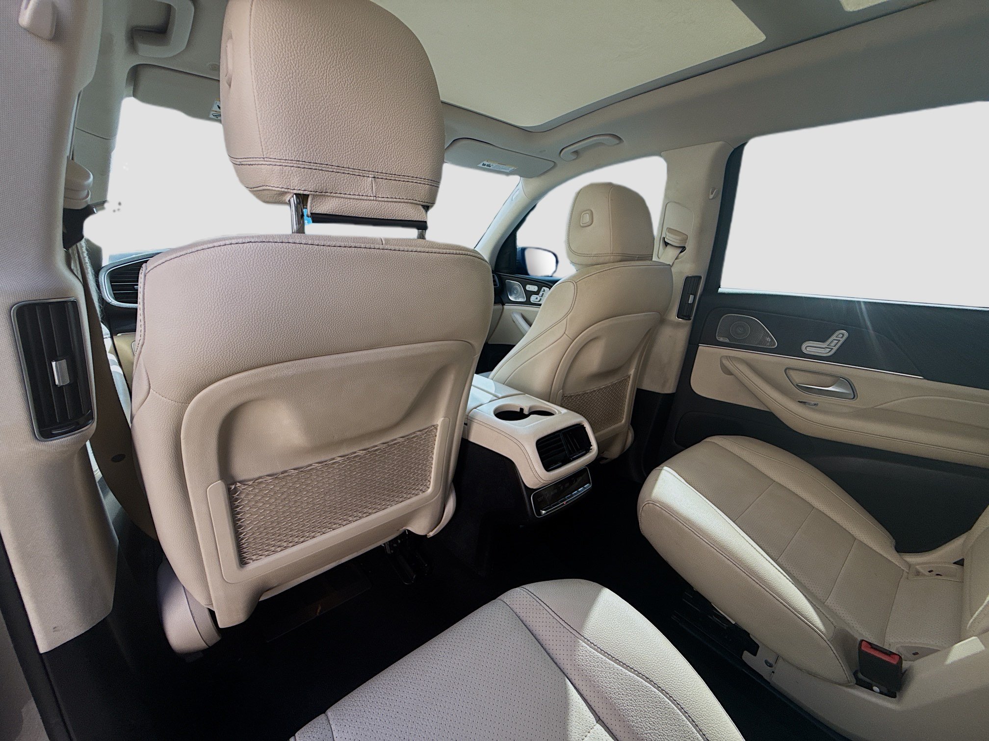 Used 2021 Mercedes-Benz GLS 450 4MATIC image 22