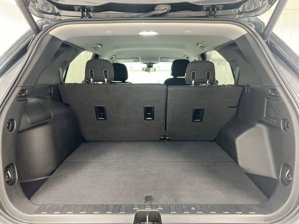 Used 2020 Chevrolet Equinox LT image 23